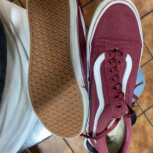 Vans burgundy men’s 10